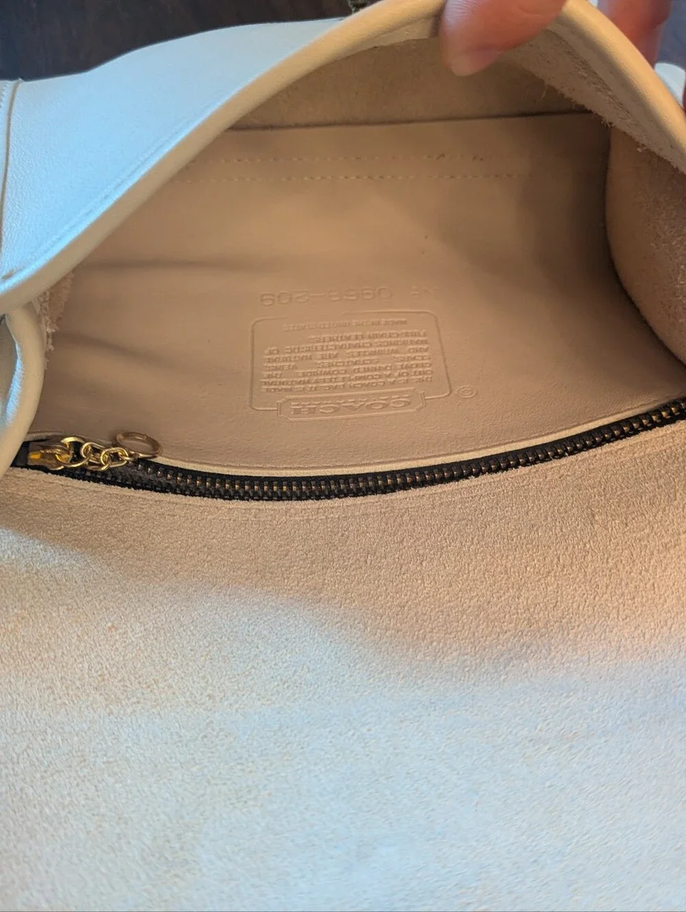 New Vintage Coach Bone Cream Leather Chrystie Crossbody Bag  No. 0968-209 9892